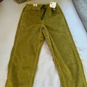 Levi’s pull on corduroy pants men’s small NWT
